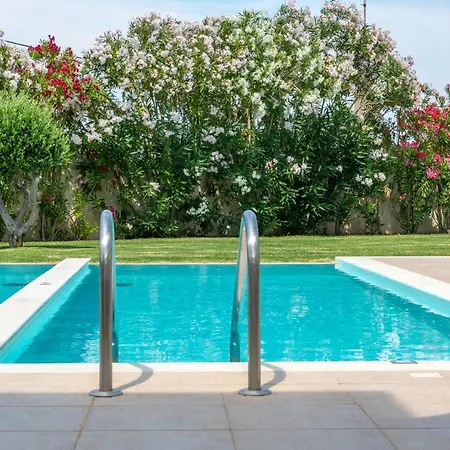 Apollo Blue Hotel 5*